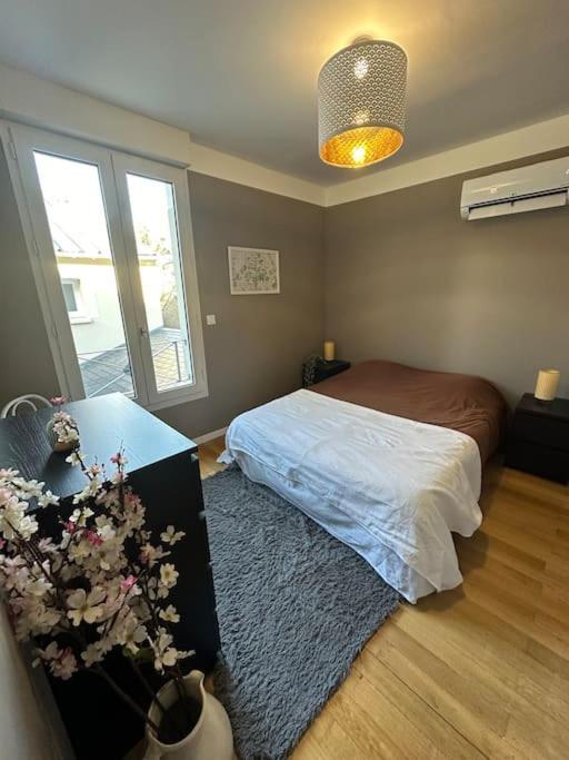 Appartement Spacieux En Centre Ville Vendome Ngoại thất bức ảnh