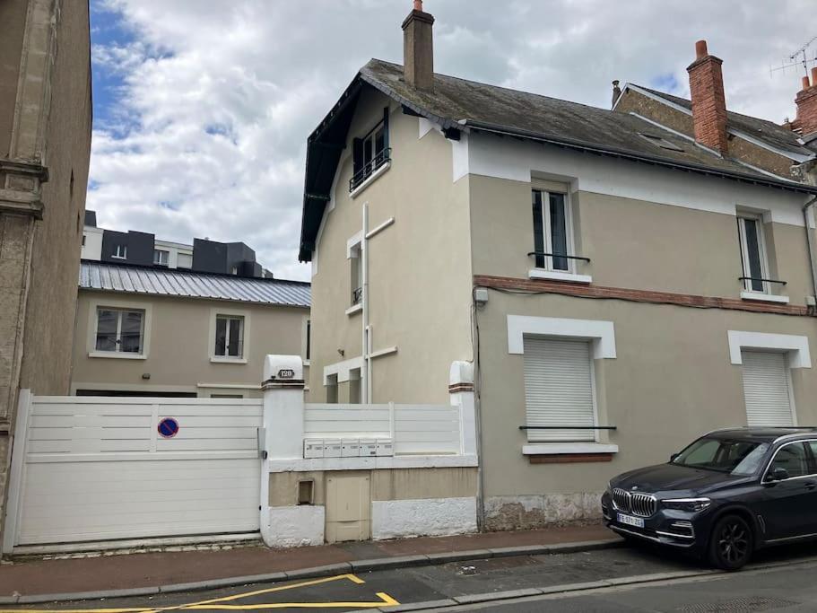 Appartement Spacieux En Centre Ville Vendome Ngoại thất bức ảnh